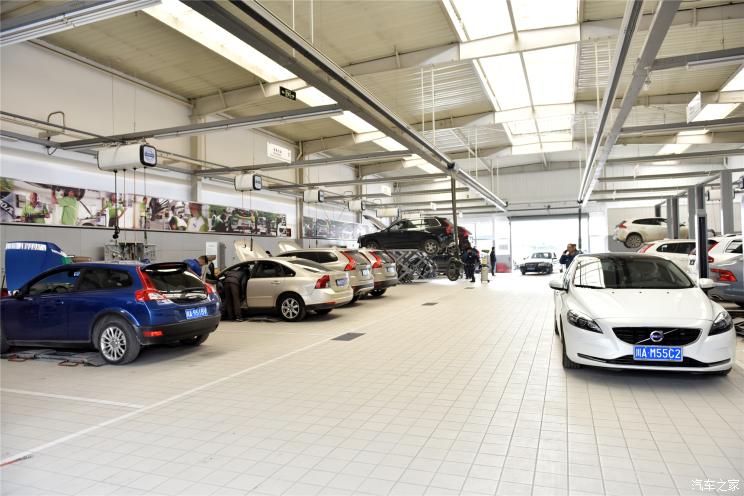 領克智能與沃爾沃豪華 巴蜀年輕人如何選擇？